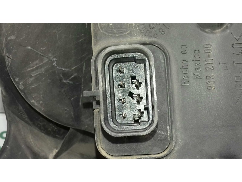 Recambio de faro izquierdo para mercedes-benz clase m (w163) 270 cdi (163.113) referencia OEM IAM 96821100  