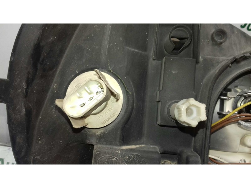 Recambio de faro izquierdo para mercedes-benz clase m (w163) 270 cdi (163.113) referencia OEM IAM 96821100  