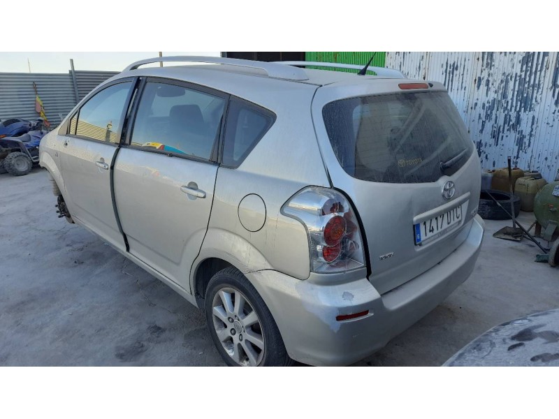 toyota corolla verso (r1) del año 2005