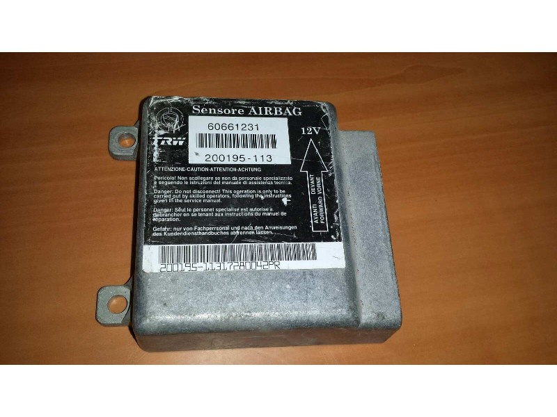 Recambio de centralita airbag para lancia kappa coupe 3.0 referencia OEM IAM 60661231 200195-113 