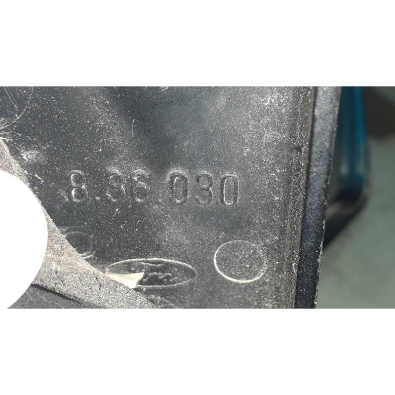 Recambio de retrovisor derecho para ford escort berlina/turnier referencia OEM IAM 836030  MANUAL