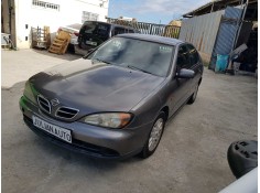 nissan primera berlina (p11) del año 2000 2