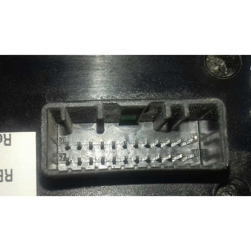 Recambio de pantalla multifuncion para renault clio grandtour authentique referencia OEM IAM 259155024R ECRAN A6 TOMTOM