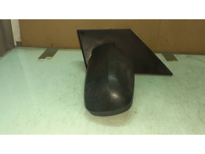 Recambio de retrovisor izquierdo para ford fiesta (cbk) ambiente referencia OEM IAM E11015782  ELECTRICO