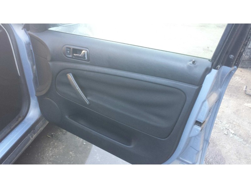 volkswagen passat berlina (3b2) del año 1999