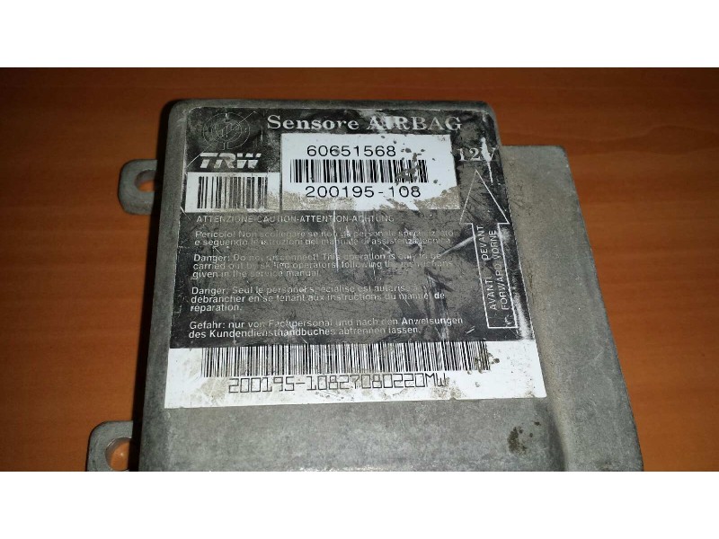Recambio de centralita airbag para alfa romeo 166 2.0 t.spark referencia OEM IAM 60651568 200195-108  Recambio de centralita airbag para alfa romeo 166 2.0 t.spark referencia OEM IAM 60651568 200195-108