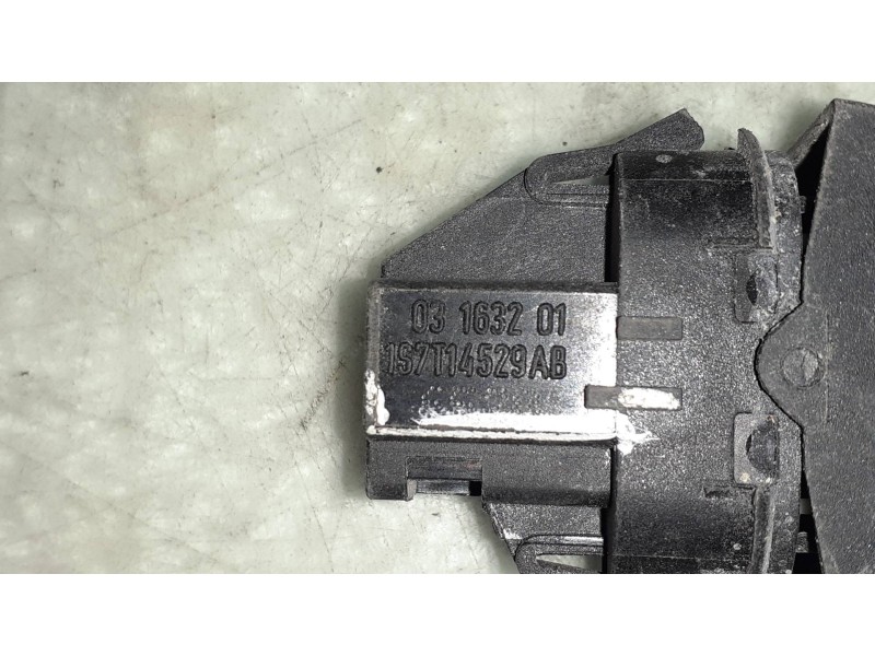 Recambio de mando elevalunas trasero derecho para ford mondeo berlina (ge) ambiente referencia OEM IAM 1S7T14529AB  03163201