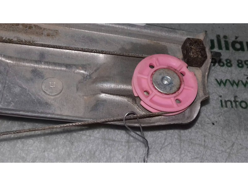 Recambio de elevalunas delantero izquierdo para peugeot 208 allure referencia OEM IAM 9816401780 51894F ELECTRICO