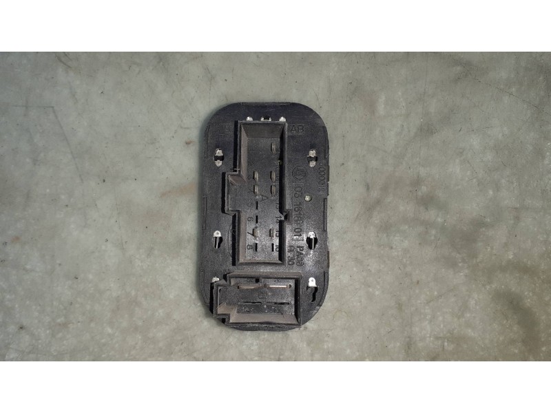Recambio de mando elevalunas delantero izquierdo para ford mondeo turnier (ge) referencia OEM IAM 97BG14529AB  03161801