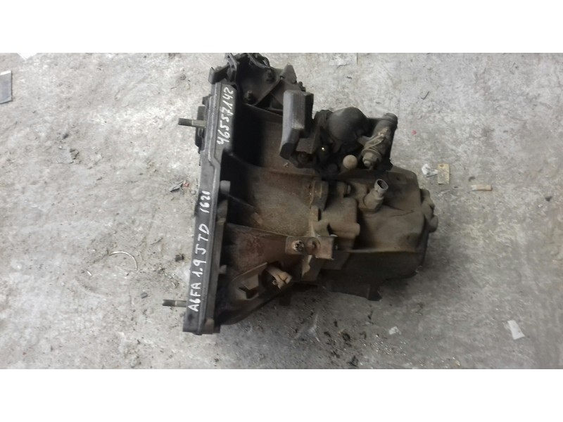 Recambio de caja cambios para alfa romeo 147 (190) 1.9 jtd distinctive referencia OEM IAM 46557142  