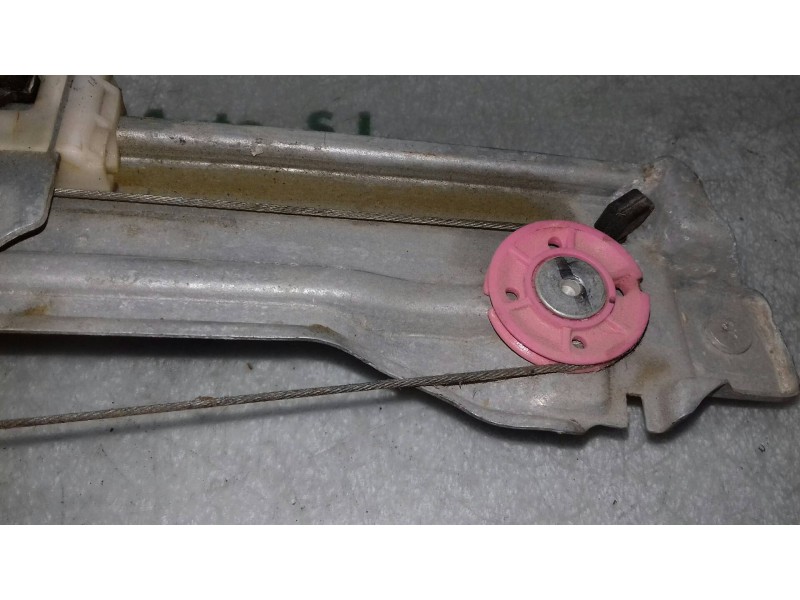 Recambio de elevalunas trasero izquierdo para peugeot 208 allure referencia OEM IAM 9816401580 9816402380 ELECTRICO