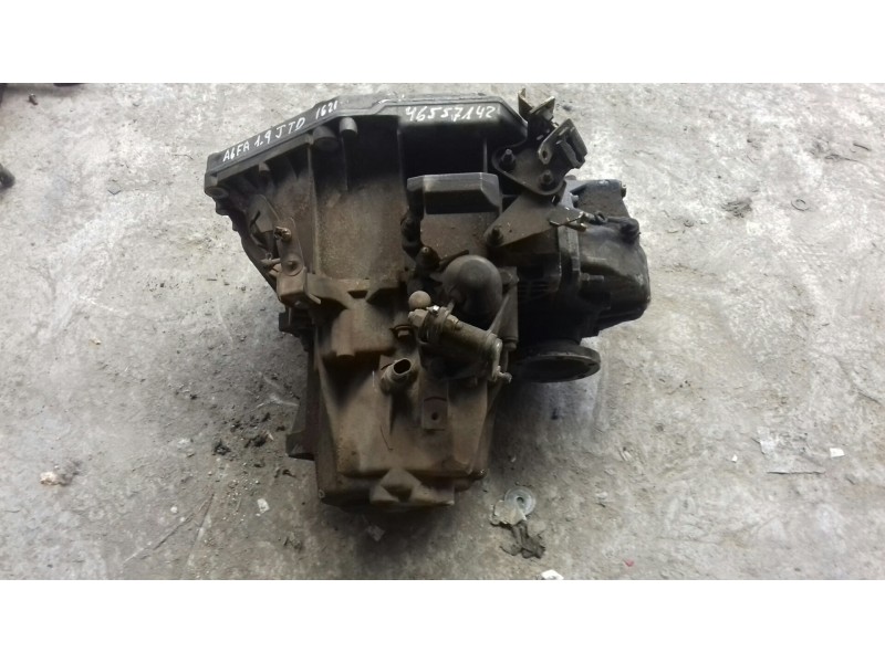 Recambio de caja cambios para alfa romeo 147 (190) 1.9 jtd distinctive referencia OEM IAM 46557142  
