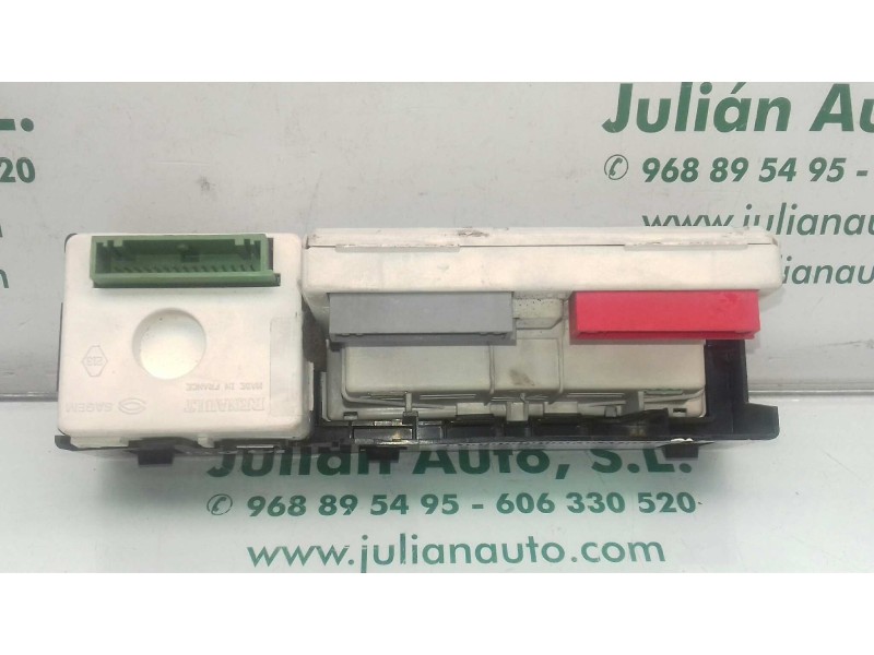 Recambio de pantalla multifuncion para renault laguna ii (bg0) authentique referencia OEM IAM P8200002604A  SAGEM