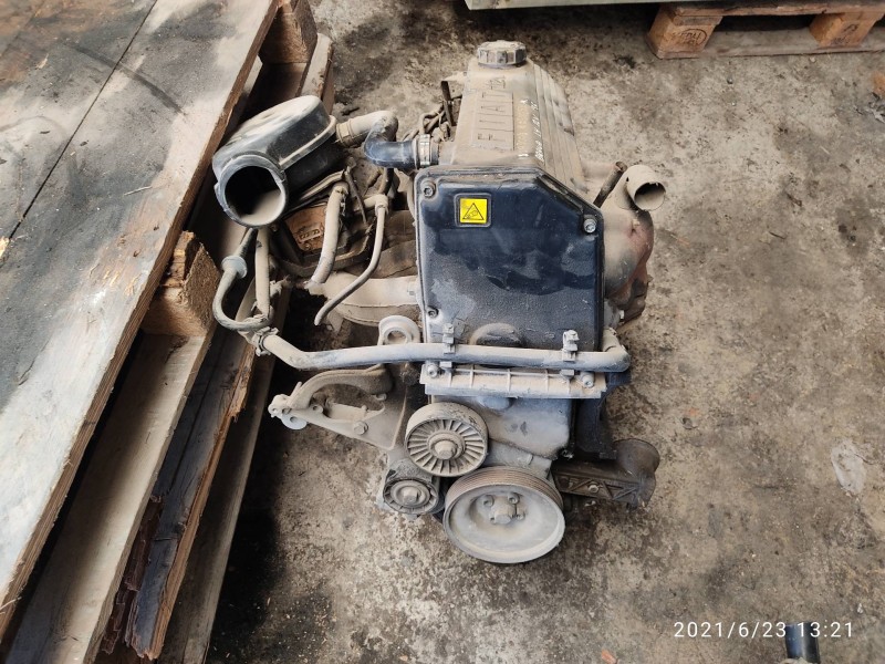 Recambio de motor completo para fiat brava (182) 1.4 12v s referencia OEM IAM 182A3000  