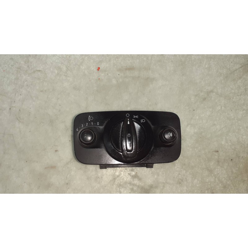 Recambio de mando luces para ford fiesta (cb1) 1.4 tdci cat referencia OEM IAM 8A6T13A024AB 10004133 709621