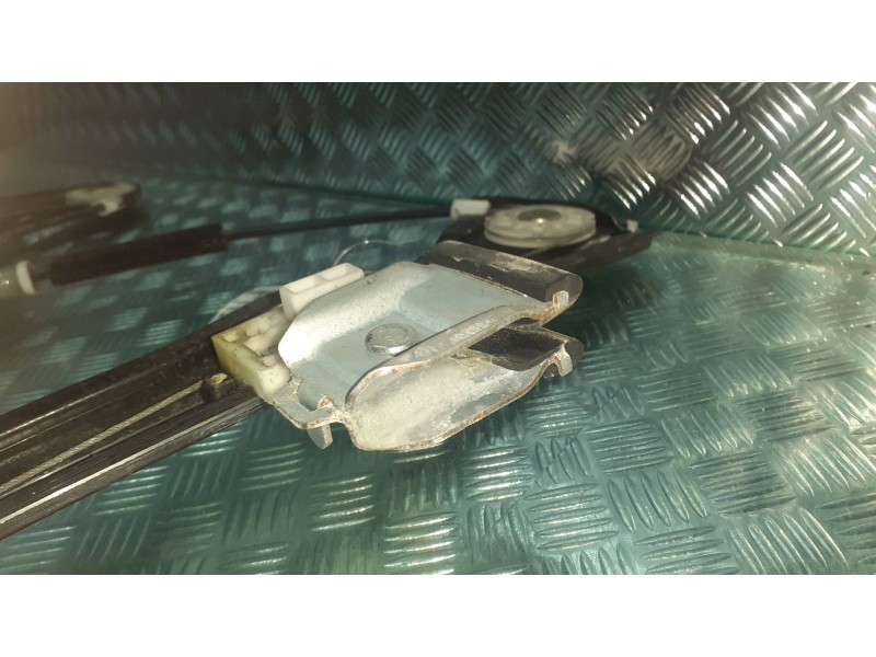 Recambio de elevalunas delantero izquierdo para chevrolet cruze lt referencia OEM IAM J3FLB 100723 ELECTRICO