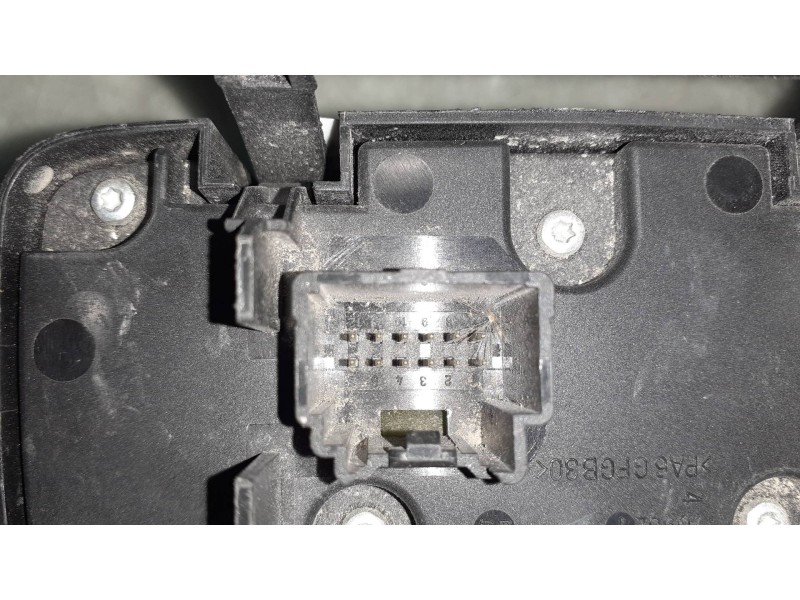 Recambio de mando luces para ford fiesta (cb1) 1.4 tdci cat referencia OEM IAM 8A6T13A024AB 10004133 709621 Recambio de mando luces para ford fiesta (cb1) 1.4 tdci cat referencia OEM IAM 8A6T13A024AB 10004133 709621