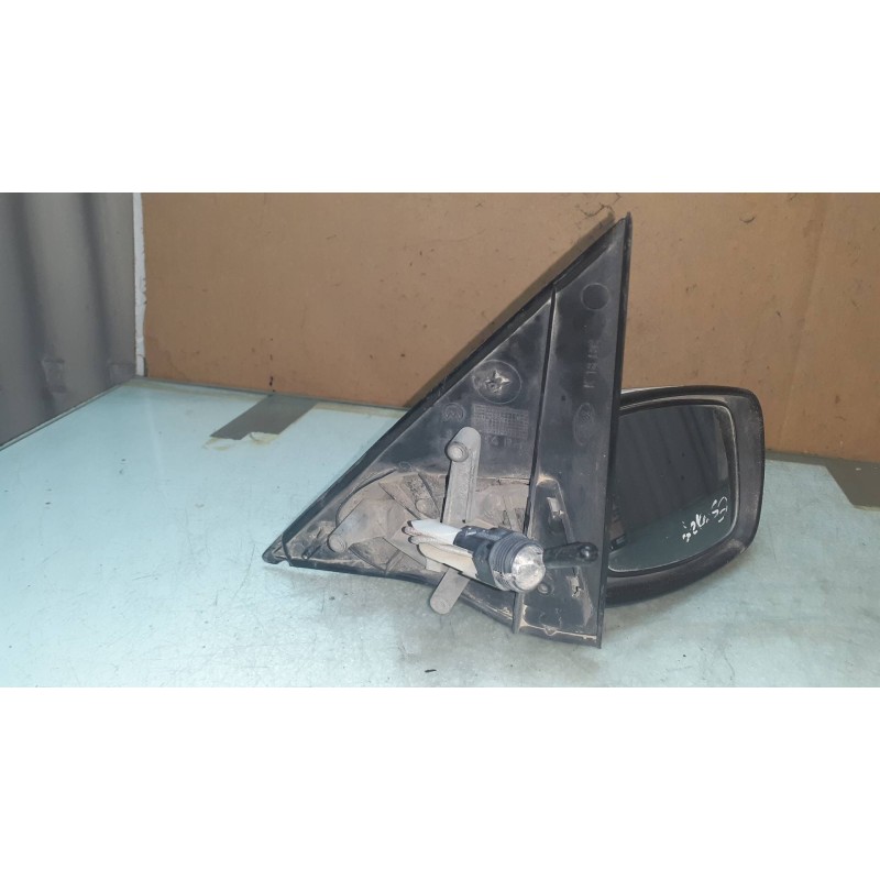 Recambio de retrovisor derecho para ford escort berl./turnier referencia OEM IAM 836094RH  MANUAL