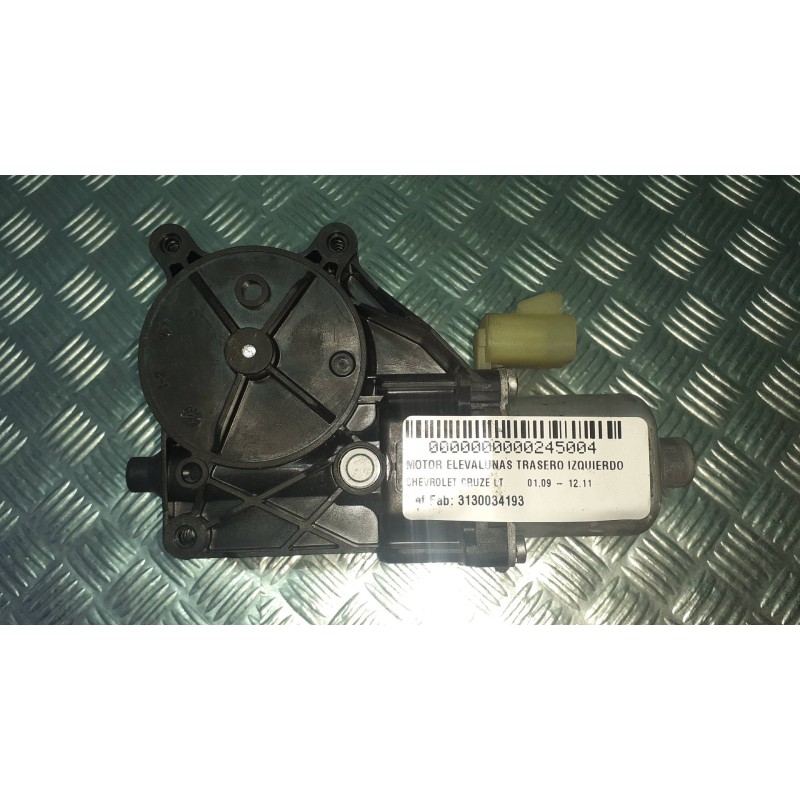 Recambio de motor elevalunas trasero izquierdo para chevrolet cruze lt referencia OEM IAM 3130034193 CONECTOR 2 PINES BOSCH