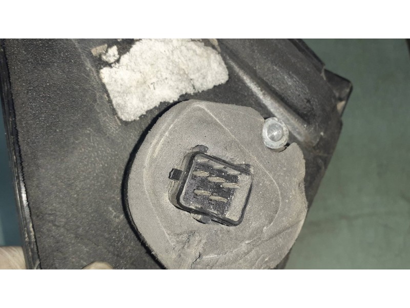 Recambio de retrovisor derecho para ford mondeo berlina/familiar (fd) referencia OEM IAM K18B  ELECTRICO