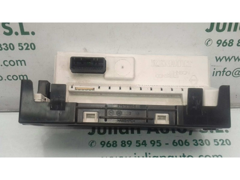 Recambio de pantalla multifuncion para renault megane ii berlina 5p dynamique referencia OEM IAM 8200290542C  JOHNSON CONTROLS