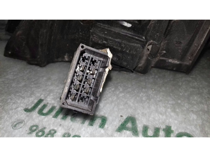 Recambio de retrovisor derecho para audi a6 berlina (4b2) 2.5 tdi quattro referencia OEM IAM 32296  ELECTRICO