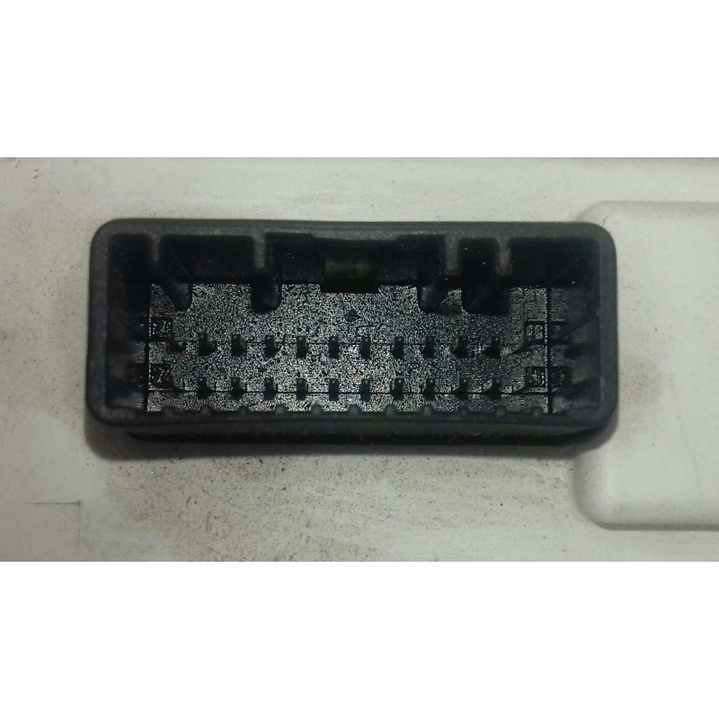 Recambio de pantalla multifuncion para renault megane ii berlina 5p dynamique referencia OEM IAM 8200290542C  JOHNSON CONTROLS