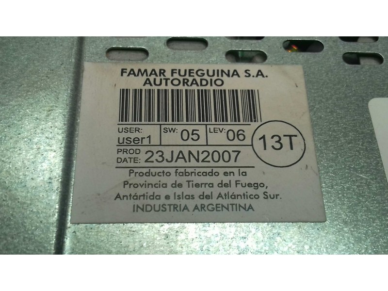 Recambio de sistema audio / radio cd para volkswagen polo (9n3) edition referencia OEM IAM 6Q0035152F RCD200 MP3