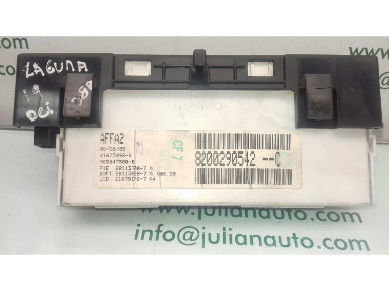 Recambio de pantalla multifuncion para renault megane ii berlina 5p dynamique referencia OEM IAM 8200290542C  JOHNSON CONTROLS