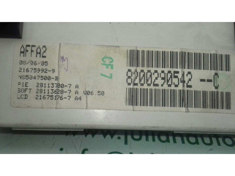 Recambio de pantalla multifuncion para renault megane ii berlina 5p dynamique referencia OEM IAM 8200290542C  JOHNSON CONTROLS