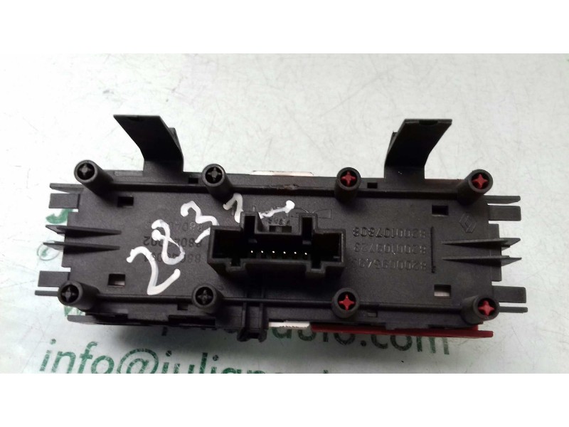 Recambio de warning para renault scenic ii grand confort authentique referencia OEM IAM 8200095493 8200109723 CIERRE PUERTAS