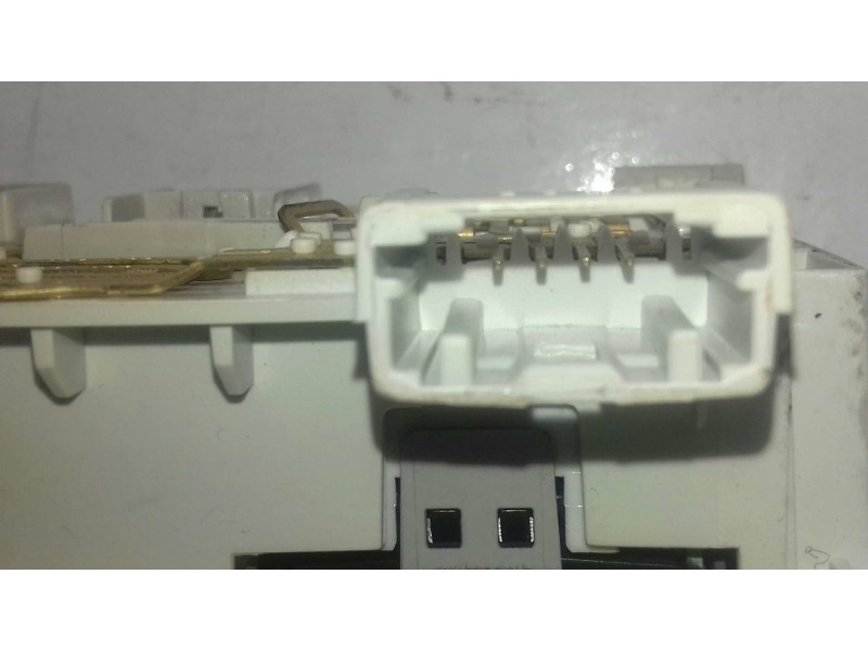 Recambio de luz interior para renault laguna iii 2.0 d referencia OEM IAM 264300003R 264300003R 