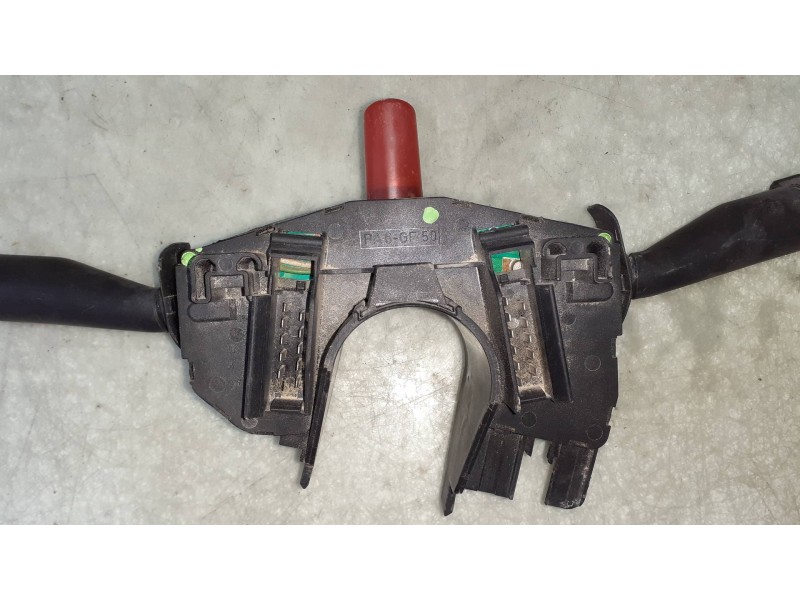 Recambio de mando luces para ford ka (ccq) 1.3 cat referencia OEM IAM XS6T11K665CA 981107CY DOXFA