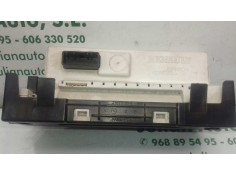 Recambio de pantalla multifuncion para renault clio iii confort dynamique referencia OEM IAM 8200307273C   2