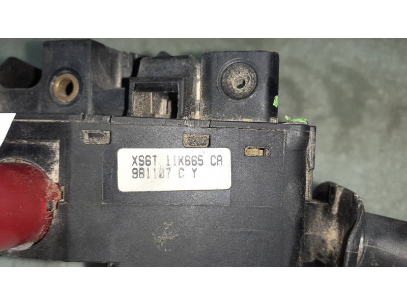 Recambio de mando luces para ford ka (ccq) 1.3 cat referencia OEM IAM XS6T11K665CA 981107CY DOXFA