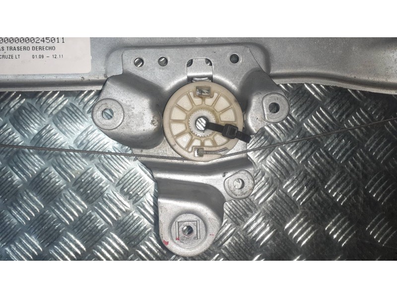 Recambio de elevalunas trasero derecho para chevrolet cruze lt referencia OEM IAM   ELECTRICO