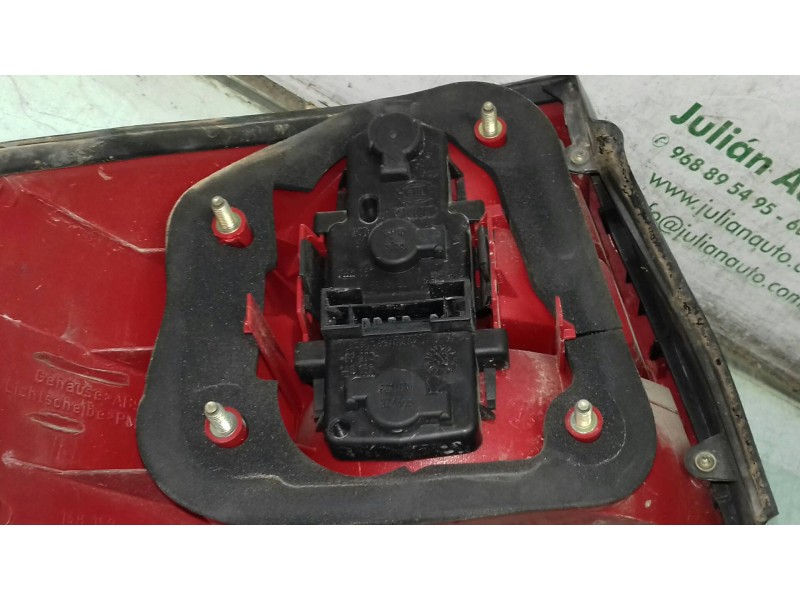 Recambio de piloto trasero derecho para audi a6 berlina (4b2) 2.5 tdi quattro referencia OEM IAM 148152  