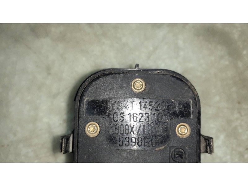 Recambio de mando elevalunas delantero izquierdo para ford focus berlina (cak) ambiente referencia OEM IAM YS4T14529AA 03162310 