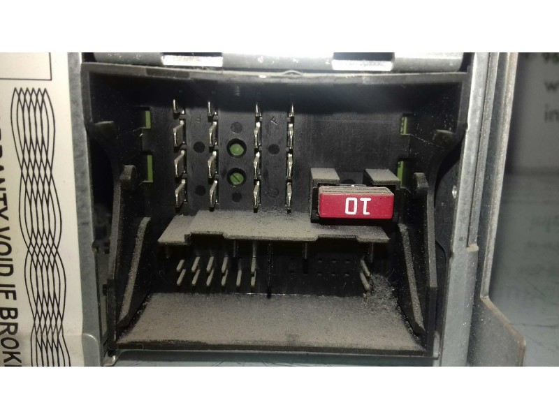 Recambio de sistema audio / radio cd para volkswagen polo (9n3) edition referencia OEM IAM 6Q0035152D RCD 200 MP3