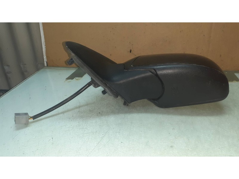 Recambio de retrovisor izquierdo para ford mondeo berlina (ge) referencia OEM IAM E9014236  ELECTRICO Recambio de retrovisor izquierdo para ford mondeo berlina (ge) referencia OEM IAM E9014236  ELECTRICO