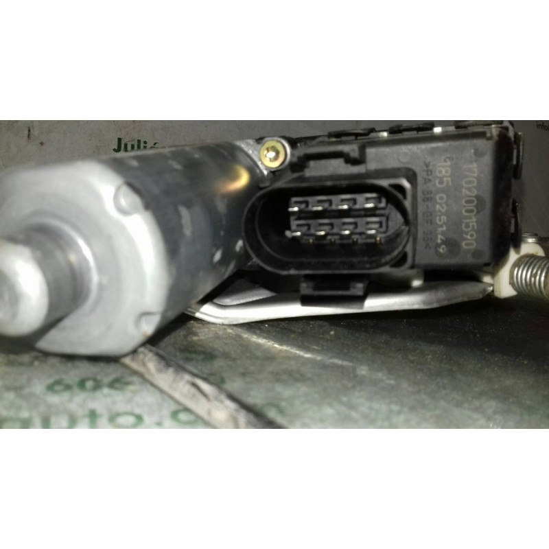 Recambio de elevalunas delantero izquierdo para audi a6 berlina (4b2) 2.5 tdi quattro referencia OEM IAM 4B0837397C 0130821775 