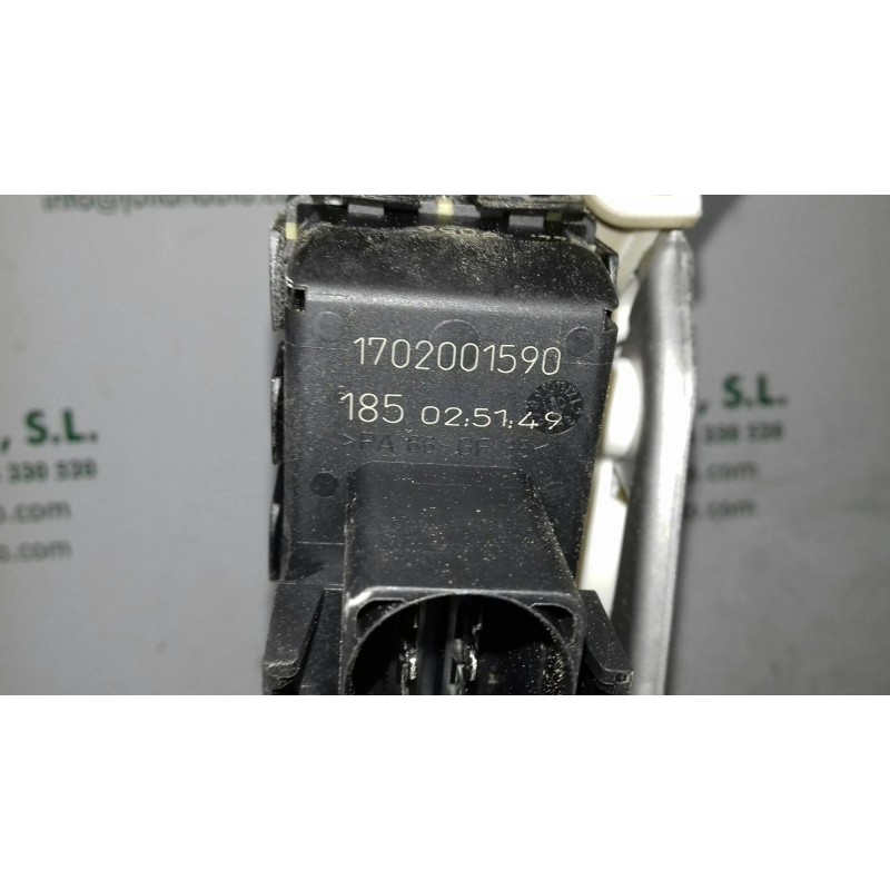 Recambio de elevalunas delantero izquierdo para audi a6 berlina (4b2) 2.5 tdi quattro referencia OEM IAM 4B0837397C 0130821775 