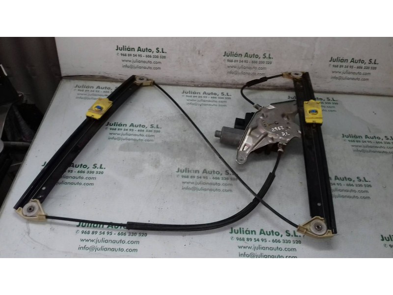 Recambio de elevalunas delantero izquierdo para audi a6 berlina (4b2) 2.5 tdi quattro referencia OEM IAM 4B0837397C 0130821775 