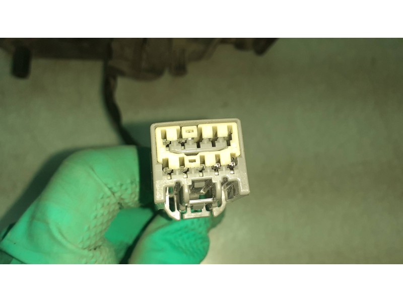 Recambio de retrovisor derecho para ford mondeo berlina (ge) referencia OEM IAM E9014236  ELECTRICO