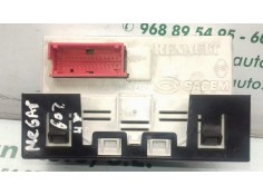 Recambio de pantalla multifuncion para renault megane ii classic berlina confort authentique referencia OEM IAM 8200107839  SAGE 2