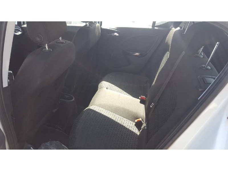 opel corsa e del año 2016