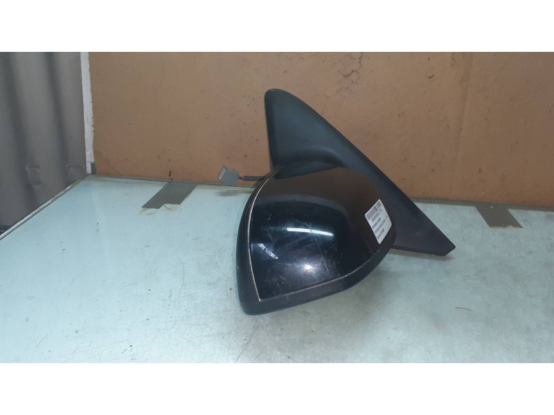 Recambio de retrovisor izquierdo para ford mondeo berlina (ge) ambiente referencia OEM IAM E9014236 836155 ELECTRICO
