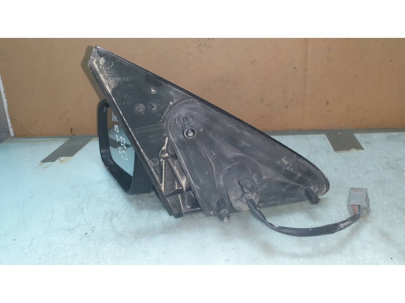 Recambio de retrovisor izquierdo para ford mondeo berlina (ge) ambiente referencia OEM IAM E9014236 836155 ELECTRICO