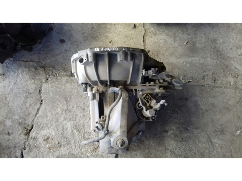 Recambio de caja cambios para nissan micra (k12e) acenta referencia OEM IAM 8200133170  