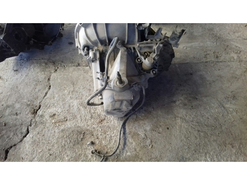 Recambio de caja cambios para nissan micra (k12e) acenta referencia OEM IAM 8200133170  